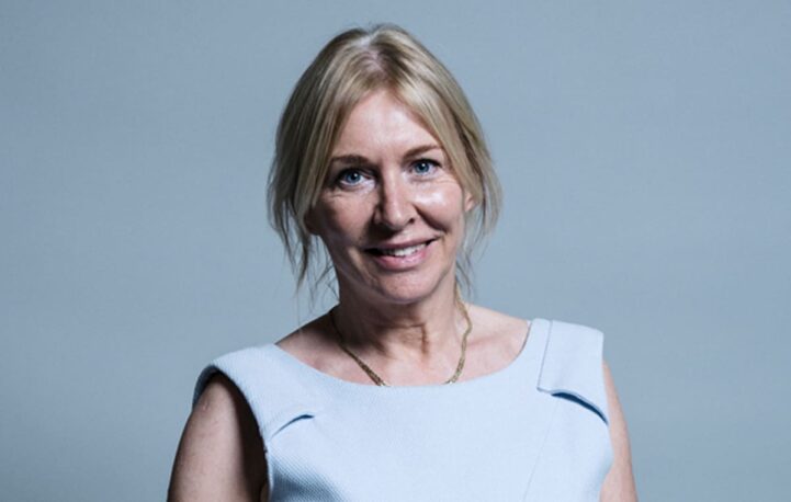 Culture secretary: government & public must back our world-renowned news industry