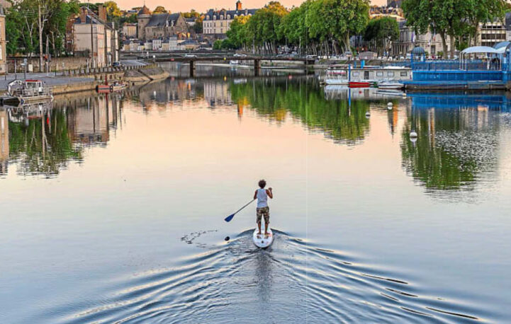 Travelbag and The i Paper do holidays without the holidaymakers